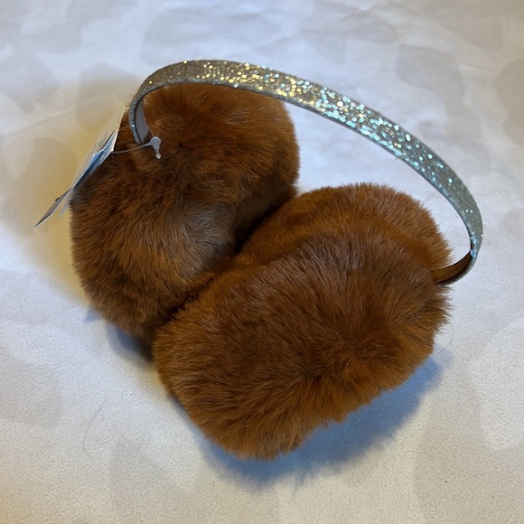 Aerie Ear Muffs - Picture 4 of 5